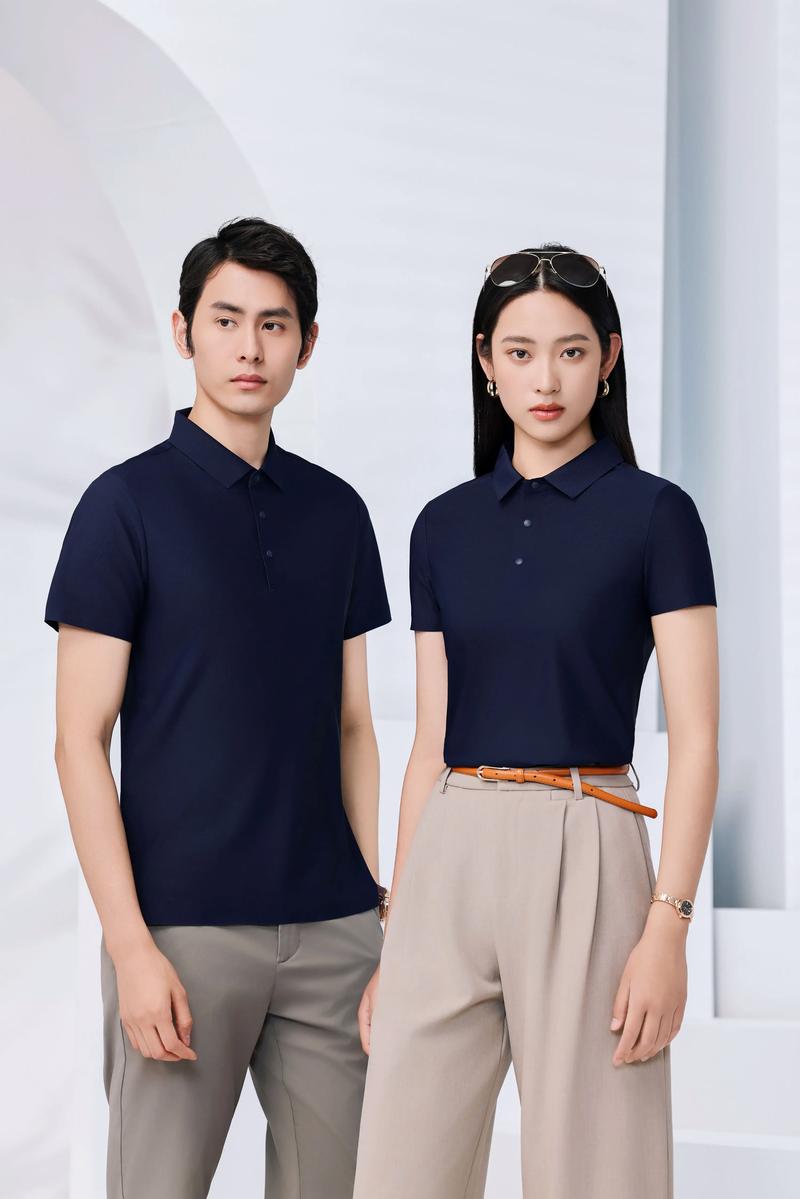 如何轻松找到性价比极高的男女装批发？